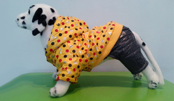 Зимняя одежда для собак: болоньевый комбинезон желтый Зимняя одежда для собак: болоньевый комбинезон желтый