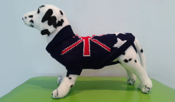 Зимняя одежда для собак: попона трикотажная теплая Зимняя одежда для собак: попона трикотажная теплая