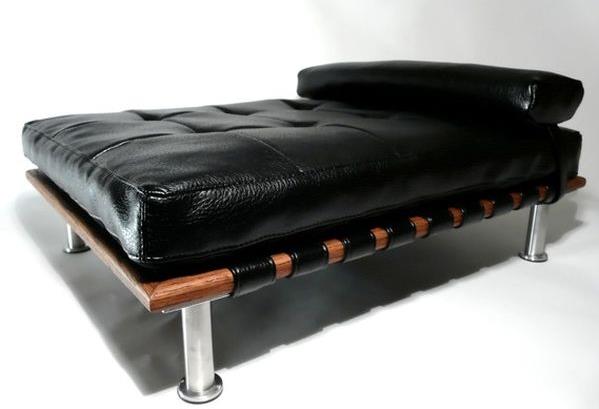 Милая кушетка для питомца Милая кушетка для питомца